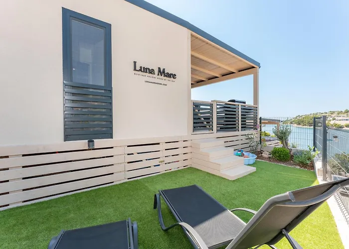 Luna Mare Boutique House Drage