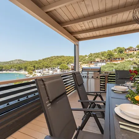 Luna Mare Boutique House *