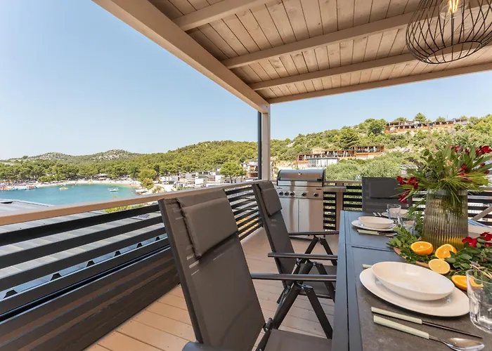 Luna Mare Boutique House *